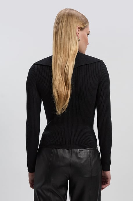 Viscose Blend Trim Detail Knit Top - Image 5