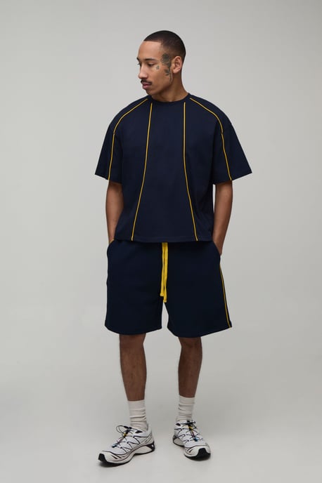 Contrast Piping Oversized Boxy T-Shirt & Baggy Short Set - Image 4