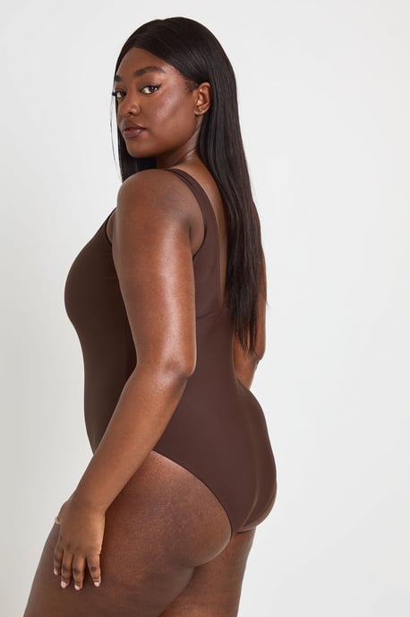 Plus Trim Detail Scoop Neck Swimsuit - Image 2