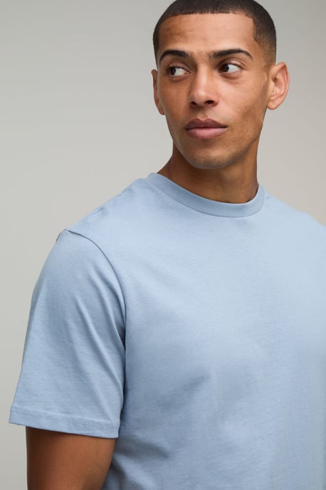Essential Regular Fit Crew Neck T-Shirt - Image 3