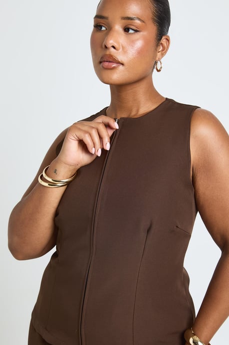 Plus Boat Neck Zip Up Top And Pleated Wide Leg Trouser - Image 4