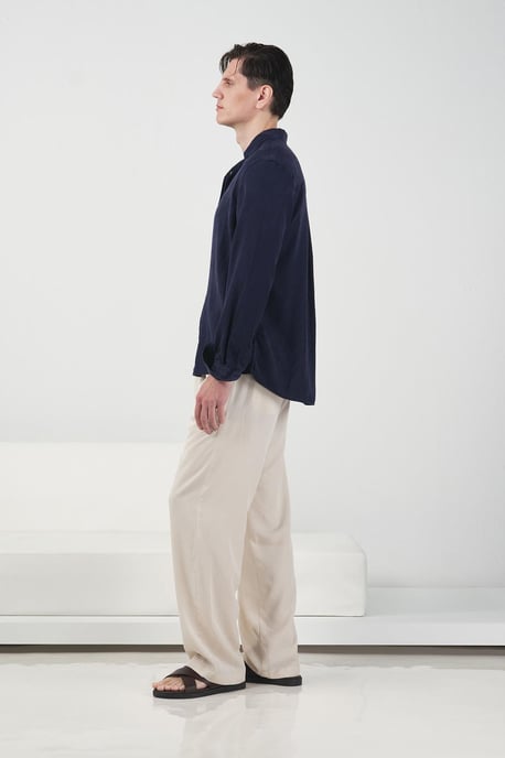 Tencel Skjorta med Knapp Upsättning - Image 3