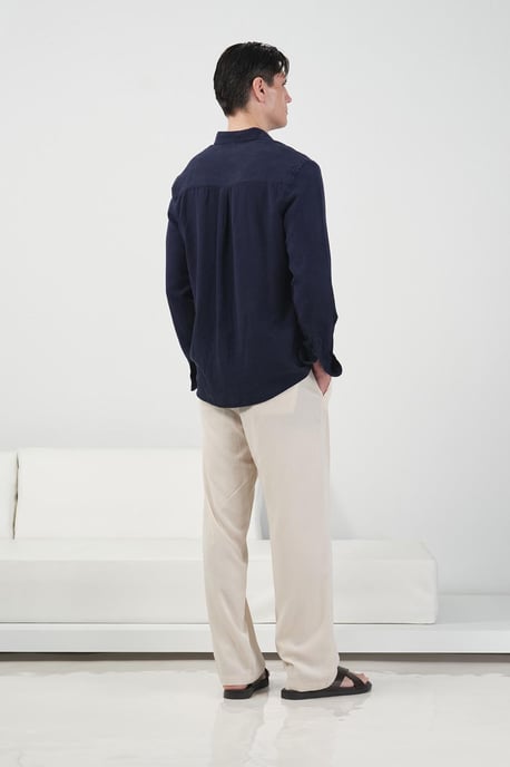 Tencel Skjorta med Knapp Upsättning - Image 4