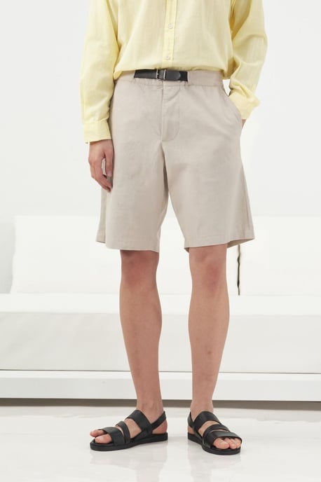 Bältesmidjade skräddarsydda shorts - Image 4