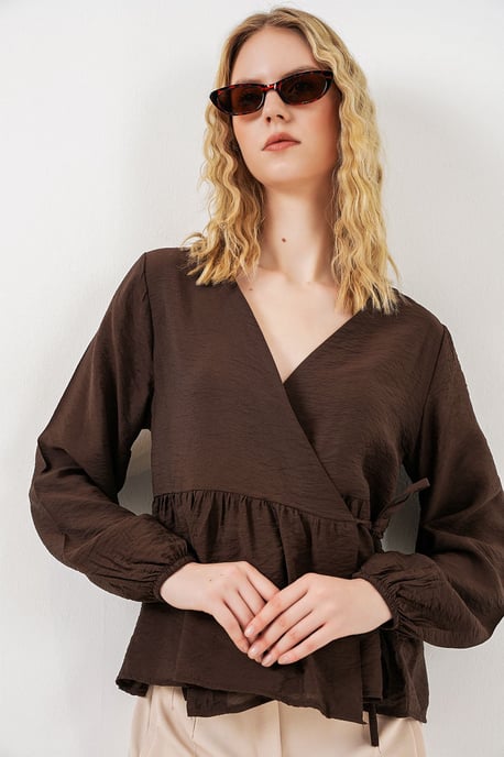 V-hals Blouse met Strikdetail in Crepe-Wrapstijl - Image 4
