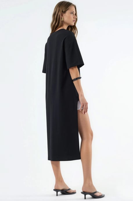 Överdimensionerad T-shirtklänning med Slits - Image 3