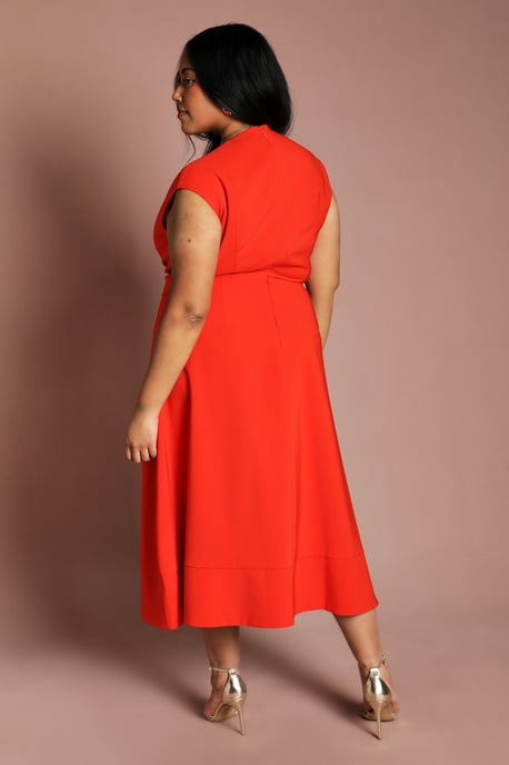Plus Belted Crepe Midi Dress - Image 3