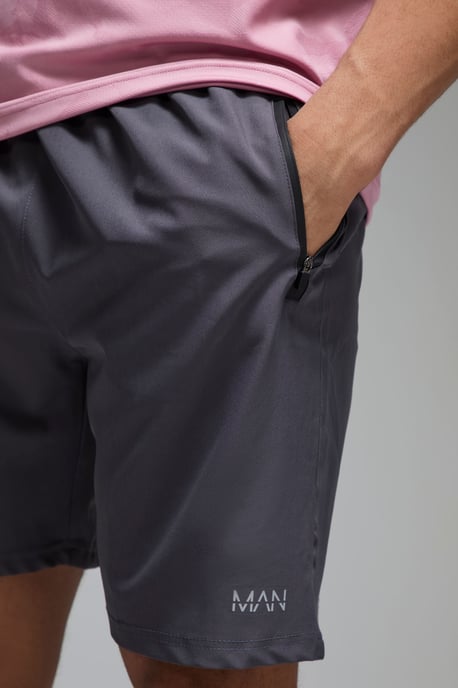 Man Active Regular Fit Stretch Woven 7inch Short - Image 3