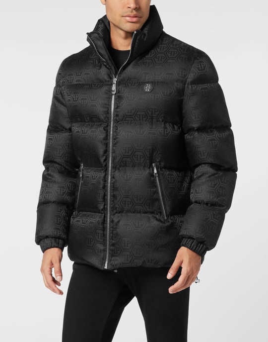 Kort nylonjacka med monogrammotiv - Image 2