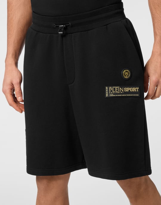 Short Cargo Pants Laminated - Image 3