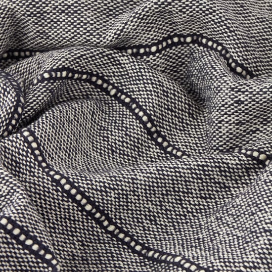 Yard Hedon Woven Indoor/Outdoor Throw, Navy - Image 5