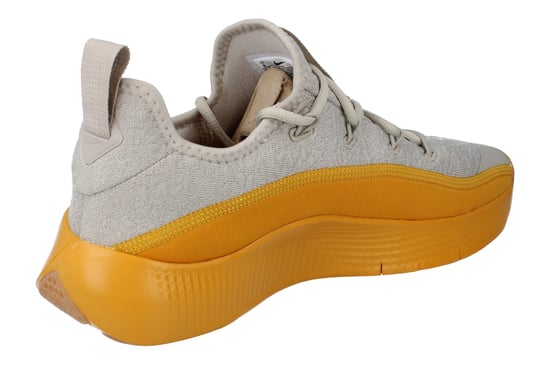 Lebron TR 1 Mens Trainers - Image 3