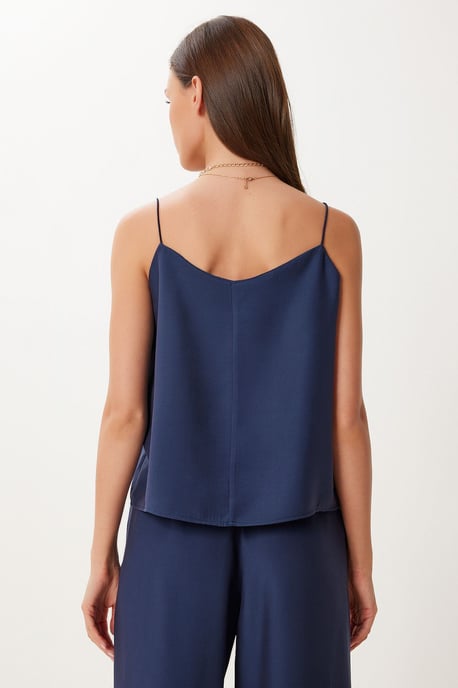 V-Neck Sleeveless Two-Piece Coord Set with Wide Leg Pants - Image 6