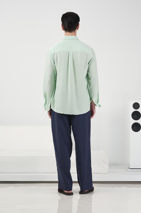 Herr Regular Fit Knappkrage Enfärgad Tencel Skjorta - Image 5