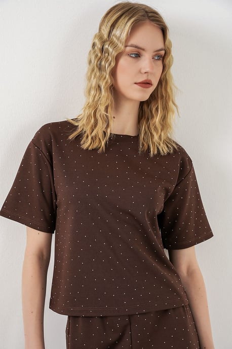 Polka Dot Printed Crew Neck T-Shirt - Image 2