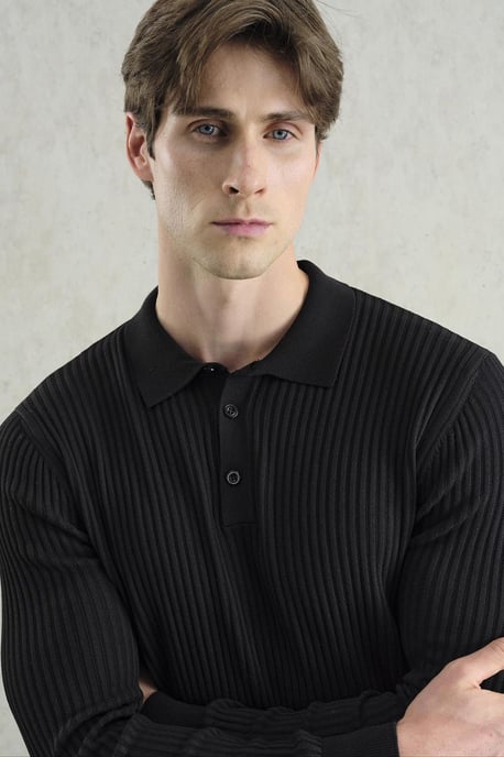 Slim Fit Poloshirt med Knapp och Långa Ärmar - Image 3