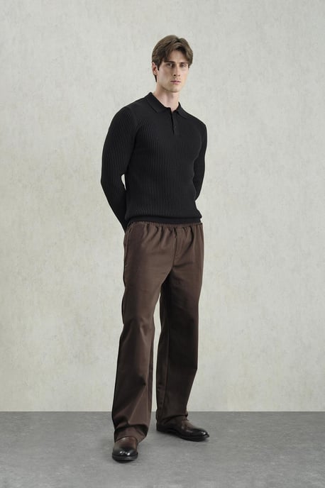 Slim Fit Poloshirt med Knapp och Långa Ärmar - Image 4