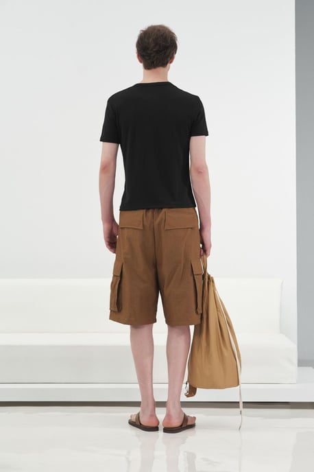 Slim Fit Crew Neck T-Shirt i Bomull - Image 4