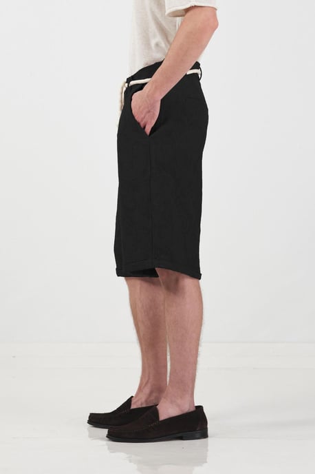 Brede Pijpen Middelhoge Shorts met Strikdetail - Image 4