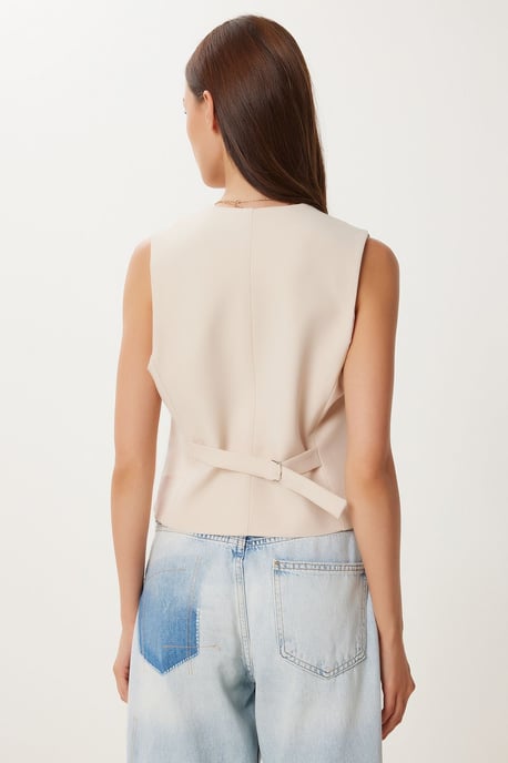Crop Knop Vest - Image 6