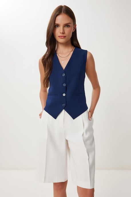 Crop Knop Vest - Image 2