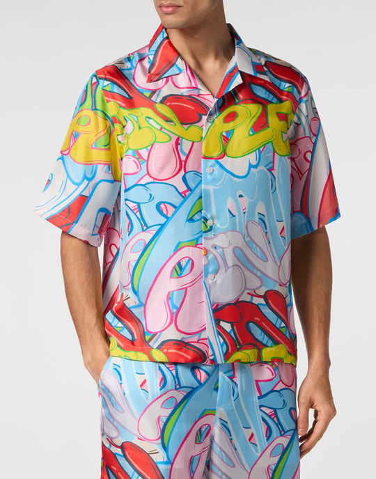 Shirt Bombing Graffiti - Image 2