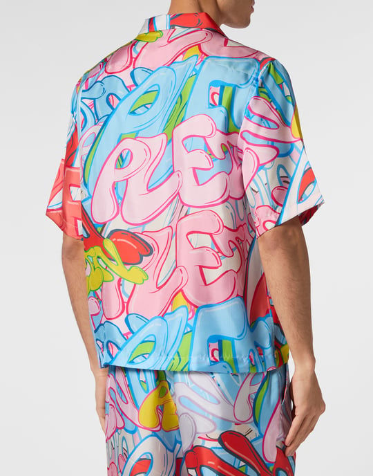 Shirt Bombing Graffiti - Image 3