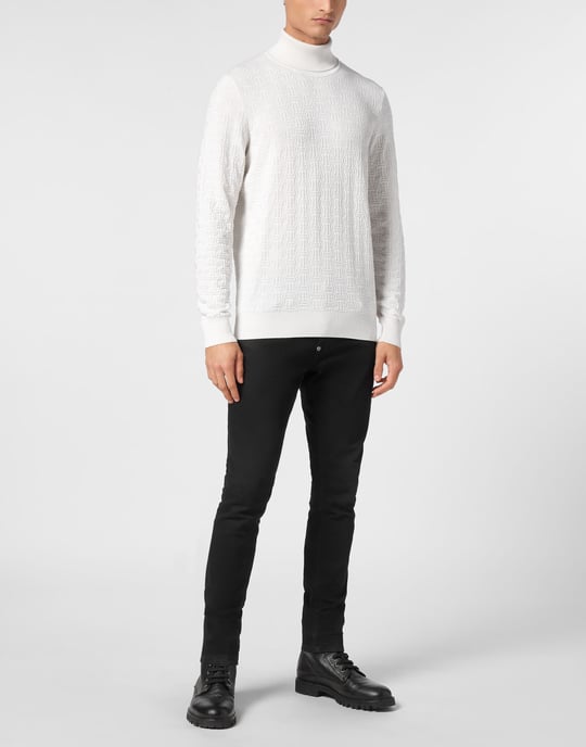 Turtle Neck Monogram - Image 4