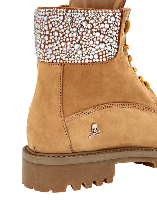 Boots - Image 3