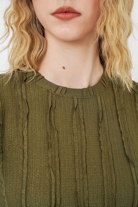 Texturerad Ribbad Blus med Dragsko - Image 4