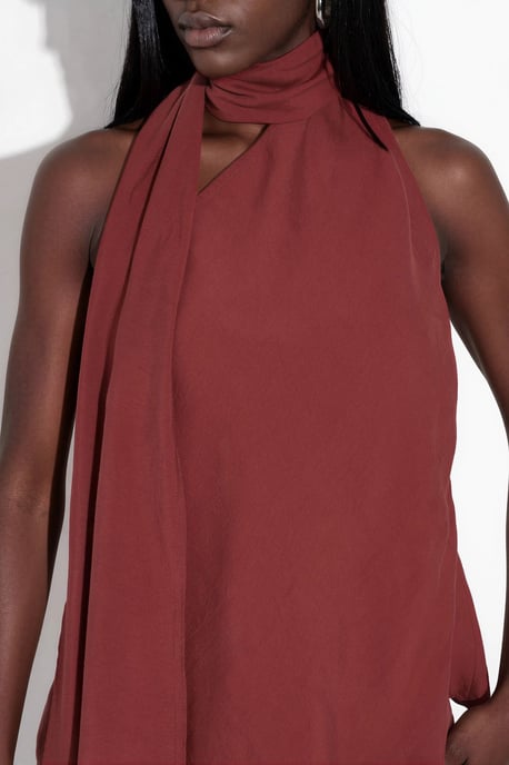 Halterhalsband med scarfdetalj topp - Image 4