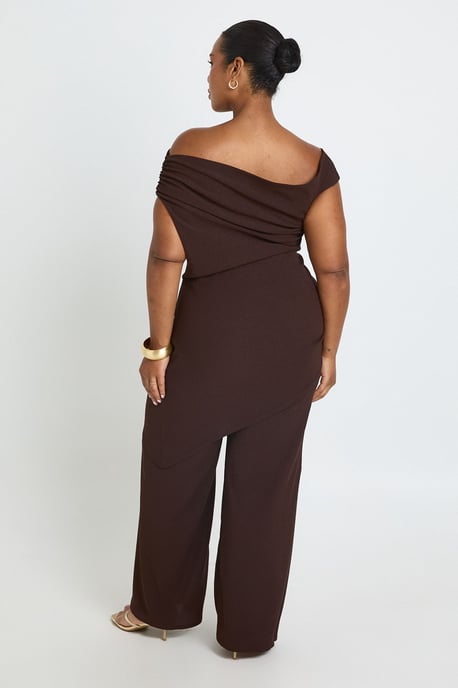 Plus Textured Cowl Neck Asym Hem Top & Wide Leg Trouser Co Ord - Image 2
