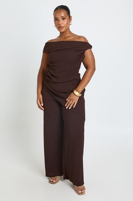Plus Textured Cowl Neck Asym Hem Top & Wide Leg Trouser Co Ord - Image 3