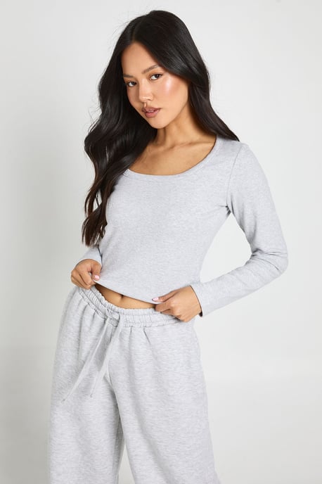 Petite Scoop Neck Long Sleeve Top And Straight Leg Jogger Tracksuit - Image 2