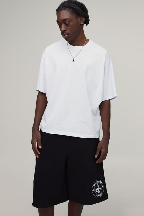 Oversized Fleur Di Lis T-shirt and Jort Set - Image 2