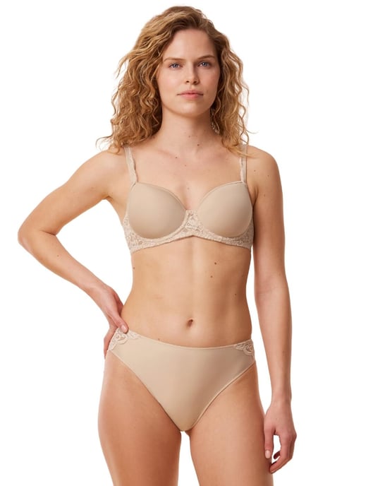 10214770 Triumph Amourette Spacer Padded Bra - Image 5