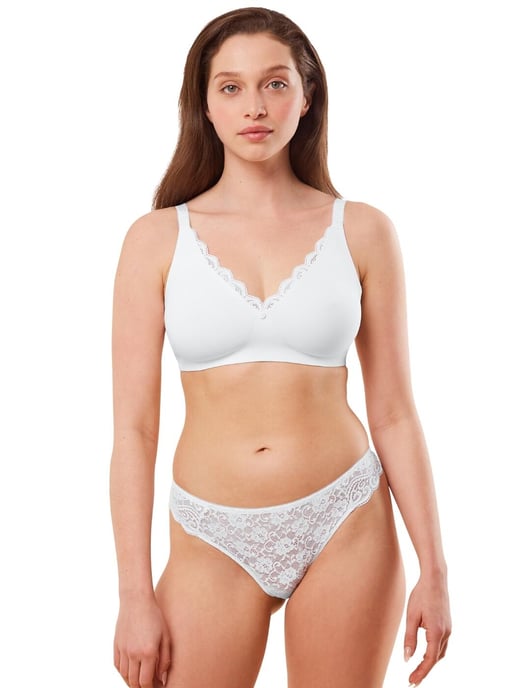 10210668 Triumph Amourette Non Wired Minimiser Bra - Image 4