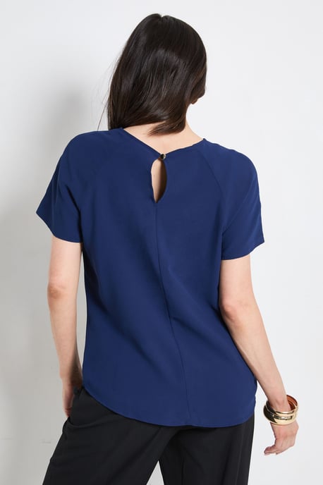 Basic Crew Neck Chiffon T-Shirt - Image 3