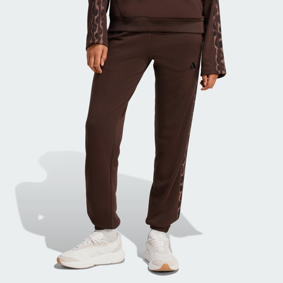Seasonal Essentials French Terry 3-Stripes Leopar Desenli Eşofman Altı - Image 1