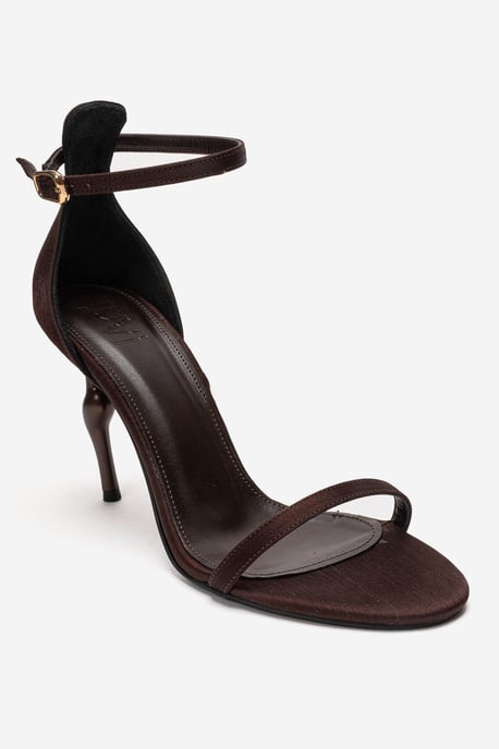 Yelena Pump met Enkelbandje en Stilettohak - Image 3
