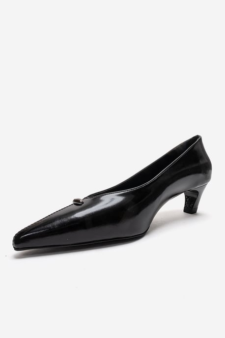 Versay Spetsig Tå Kitten Heel Pump - Image 6
