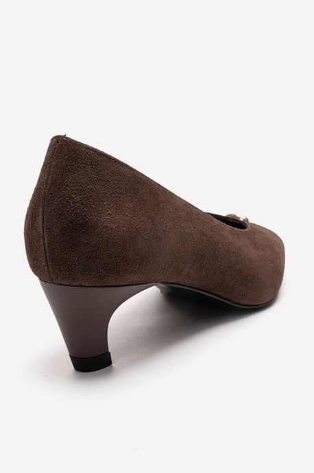 Versay Spetsig Tå Kitten Heel Pump - Image 5