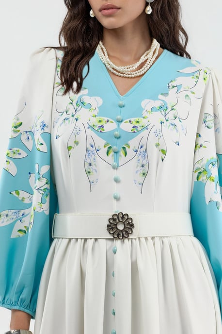 Bloemen Maxi Jurk met V-hals en Knoopdetails - Image 5
