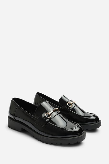 Wheres That From Womens Aadhya Chunky Snaffle Trim Detail Loafers in Black Patent - Image 4