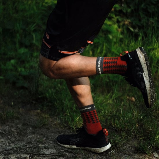 Merino Mid Length Running Socks for Men and Women - Image 5