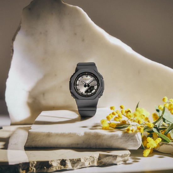 Casio G-shock Dames Horloge Grijs GMA-P2126W-8AER - Image 3
