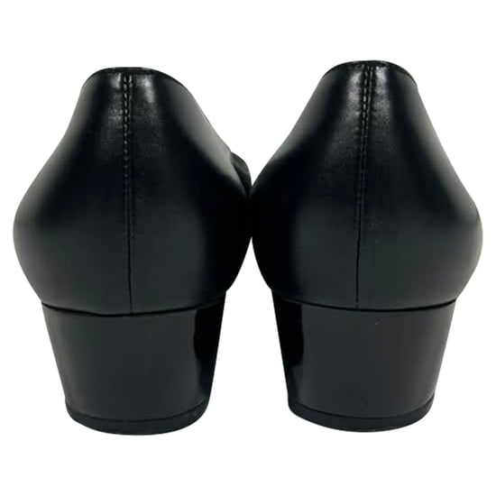 Ferragamo Vara Bow 30 Pumps in Black Calf Leather - Image 3