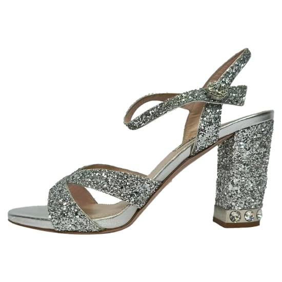 Miu Miu Kristalversierde Leren Sandalen in Zilveren Glitters - Image 4