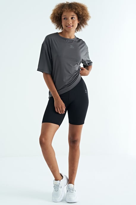 Överdimensionerad crew neck T-shirt - Image 1
