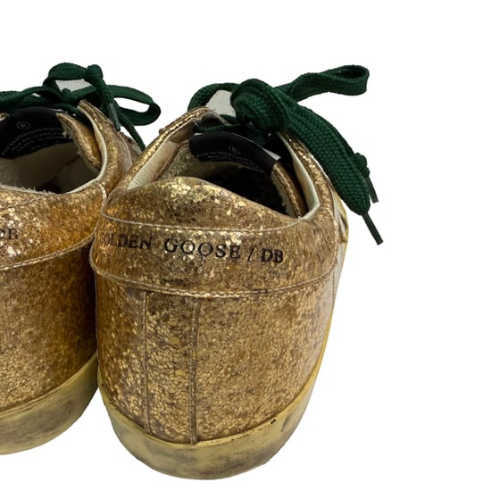 Golden Goose Super Star lage sneakers in metallic goudkleurige glitter. - Image 5